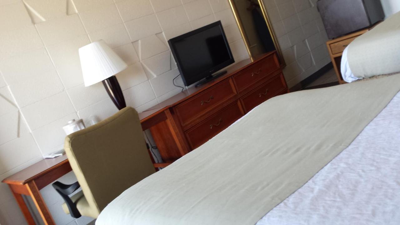 Dakota Inn Huron Ngoại thất bức ảnh